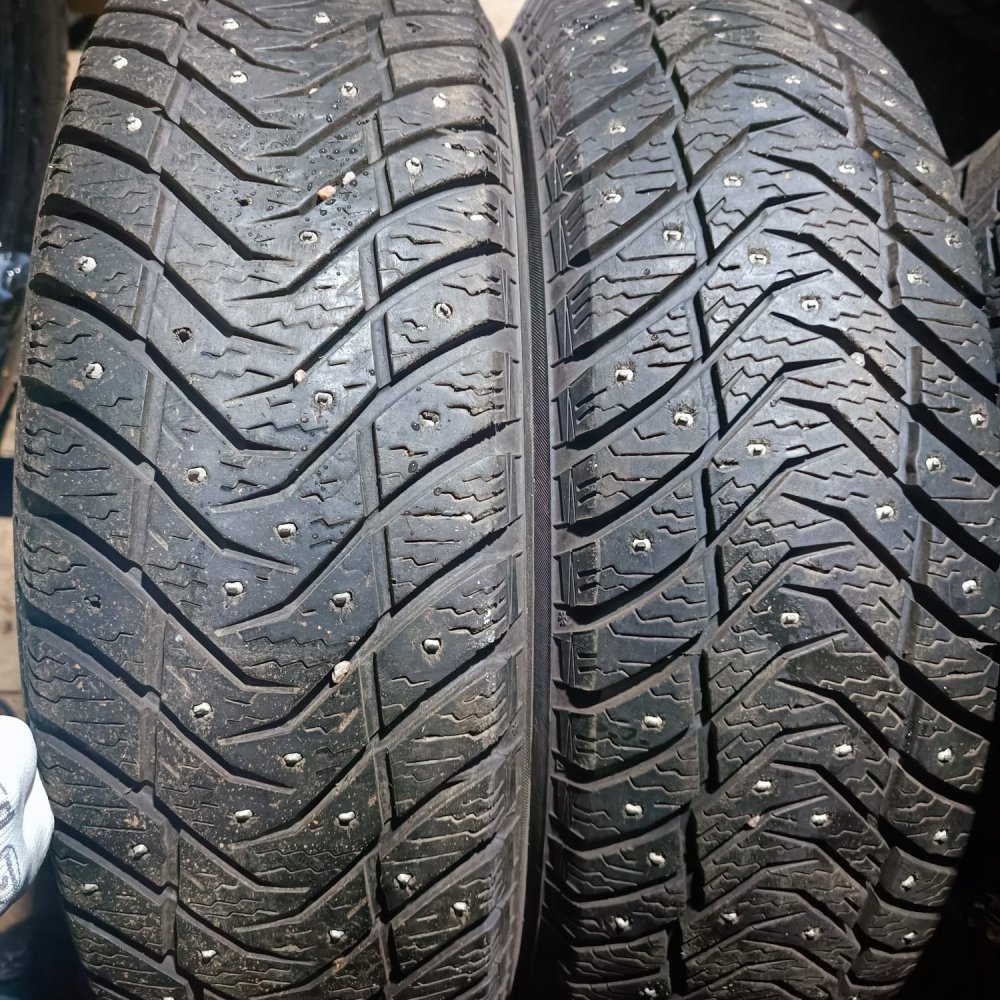 Yokohama Ice Guard IG65 275/50 R21 113T  