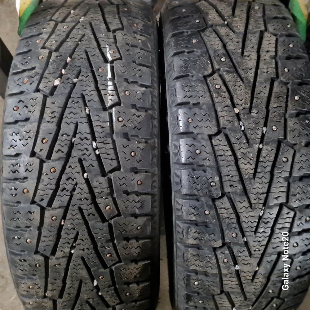 Nexen Winguard Winspike 225/75 R16C 115/112Q  