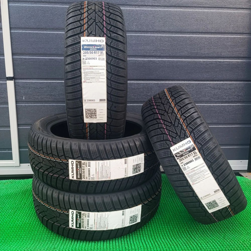 Kumho WinterCraft WP52+ 195/55 R15 85H  