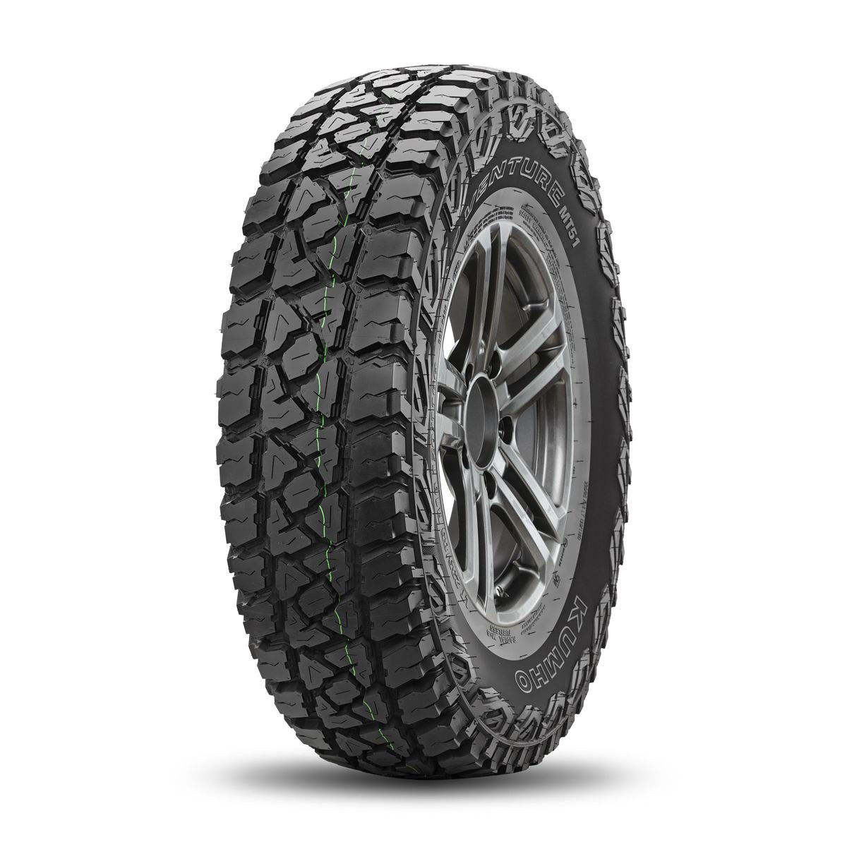 Kumho Road Venture MT51 245/70 R16 118/115Q  