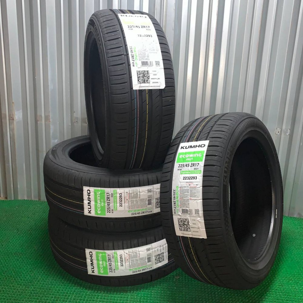 Kumho Ecowing ES31 155/70 R13 75T  