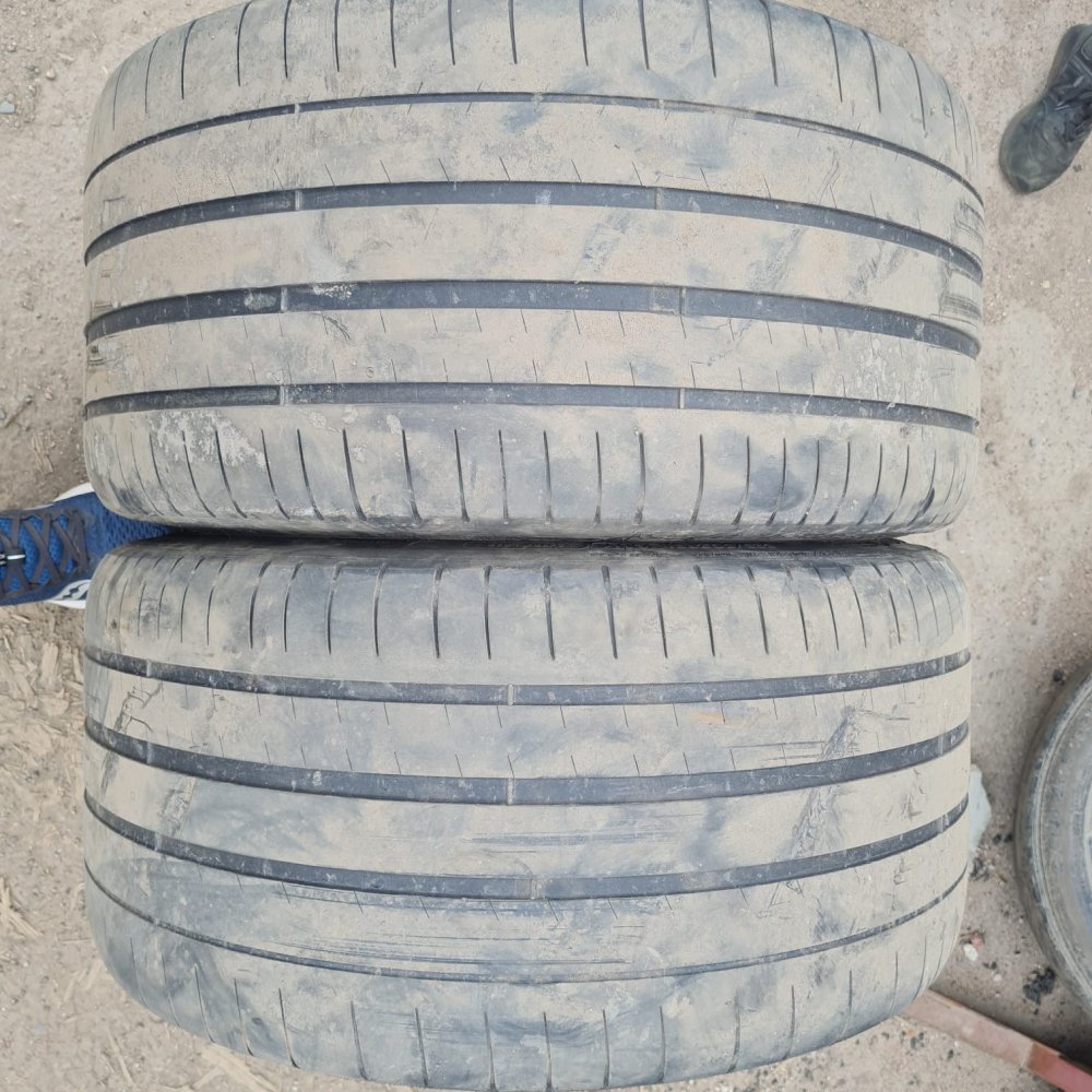 Michelin Pilot Super Sport 275/30 R20 97Y  